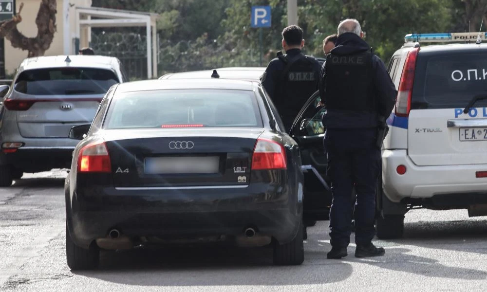 Ελεύθεροι οι δύο ΟΥΚάδες - «Άνθρακας η δικογραφία» λέει ο δικηγόρος τους